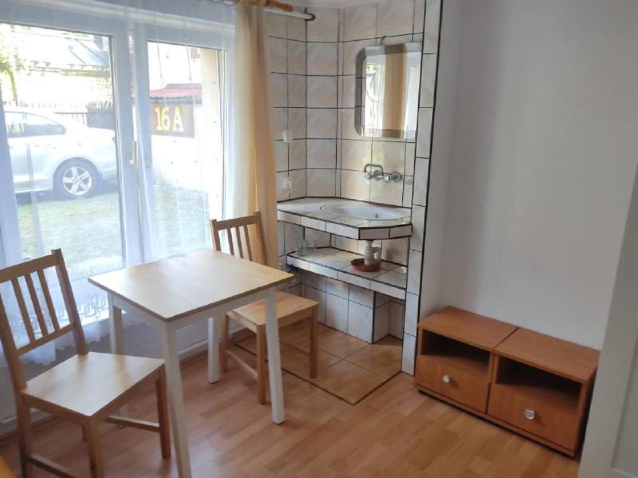 Domki I Pokoje Blisko Morza Łeba Exterior foto